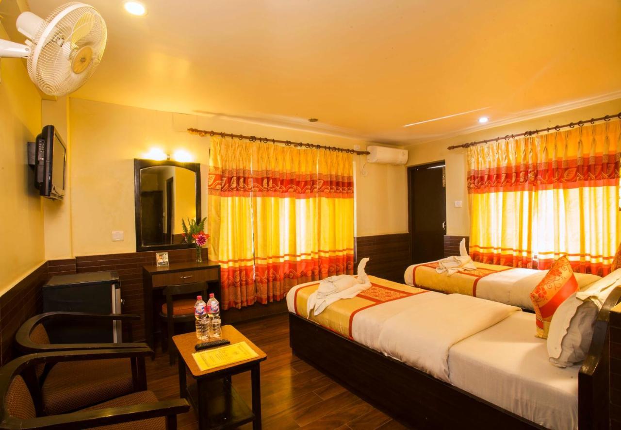 Hotel Trip Pokhara Zewnętrze zdjęcie