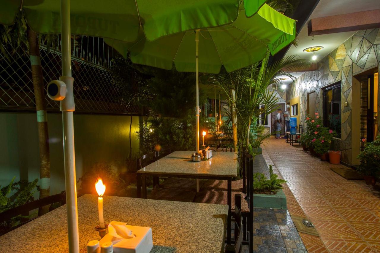 Hotel Trip Pokhara Zewnętrze zdjęcie