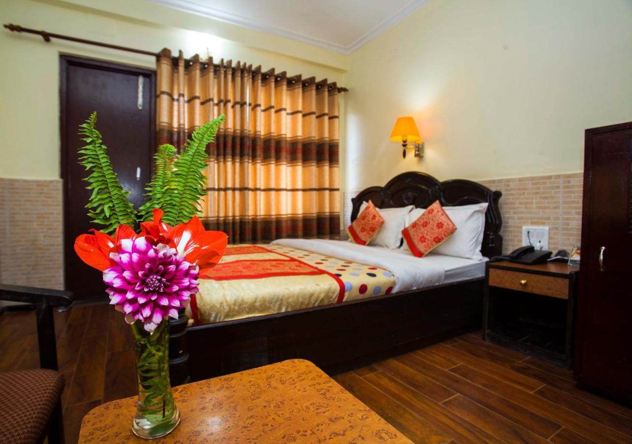Hotel Trip Pokhara Zewnętrze zdjęcie