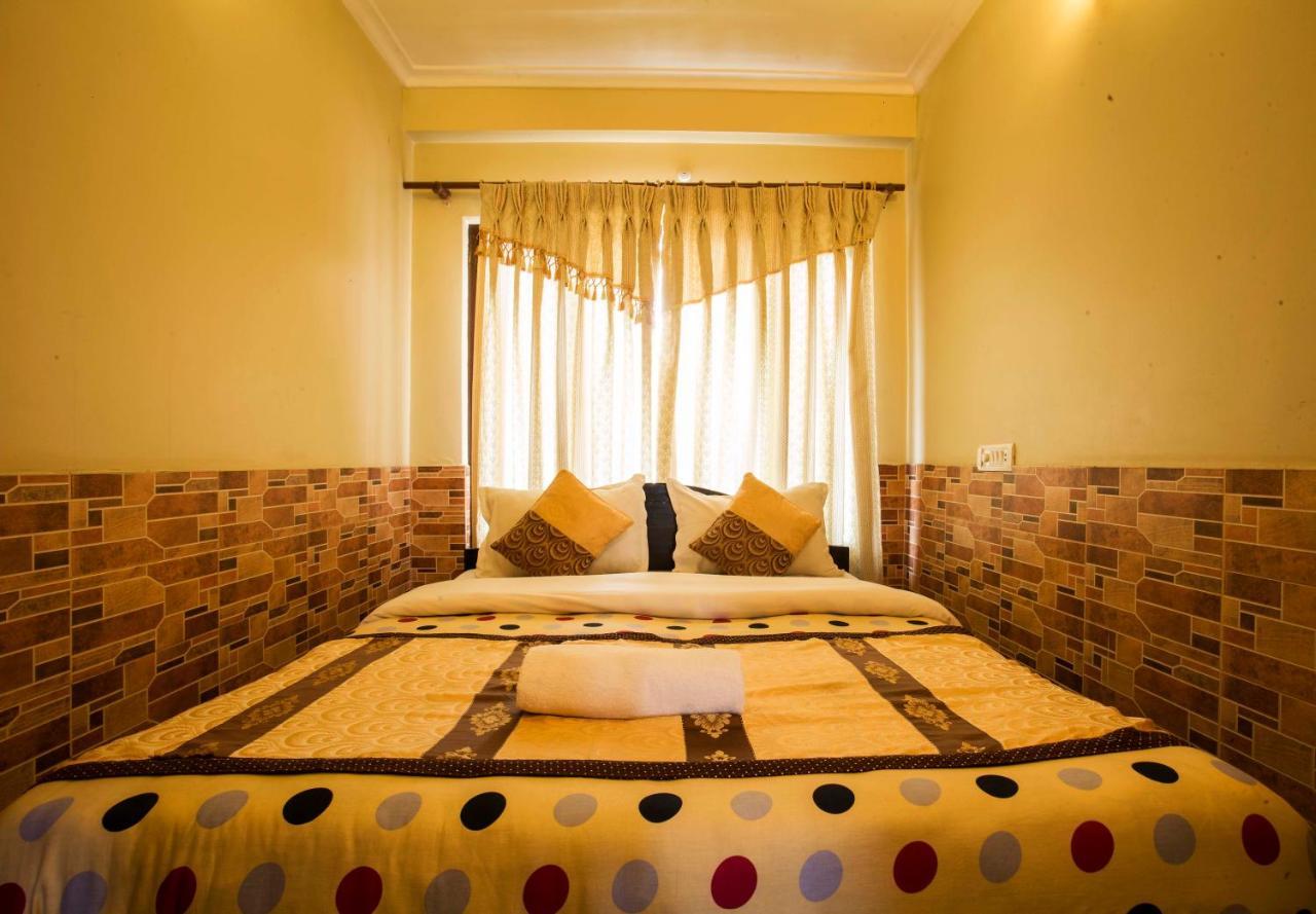 Hotel Trip Pokhara Zewnętrze zdjęcie