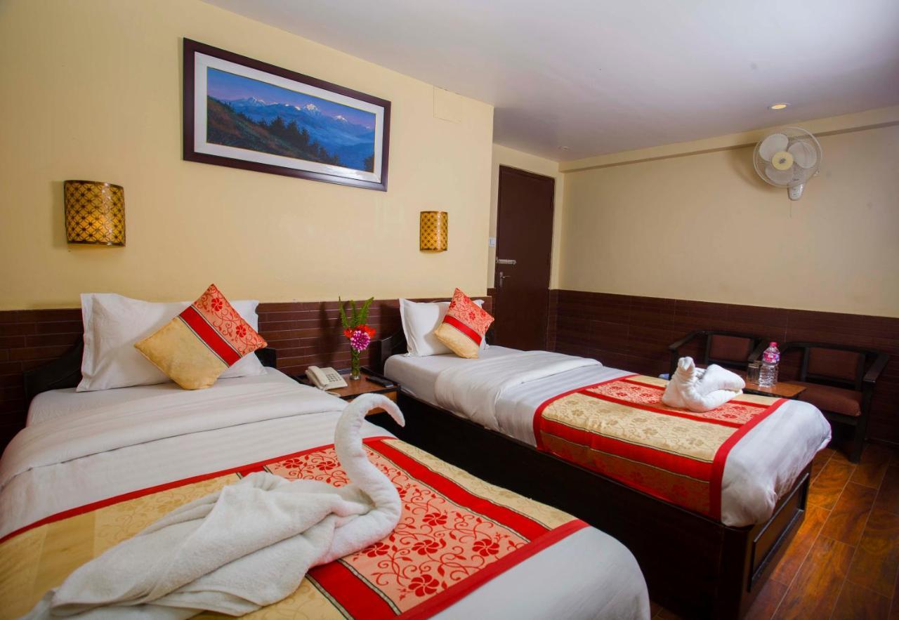 Hotel Trip Pokhara Zewnętrze zdjęcie