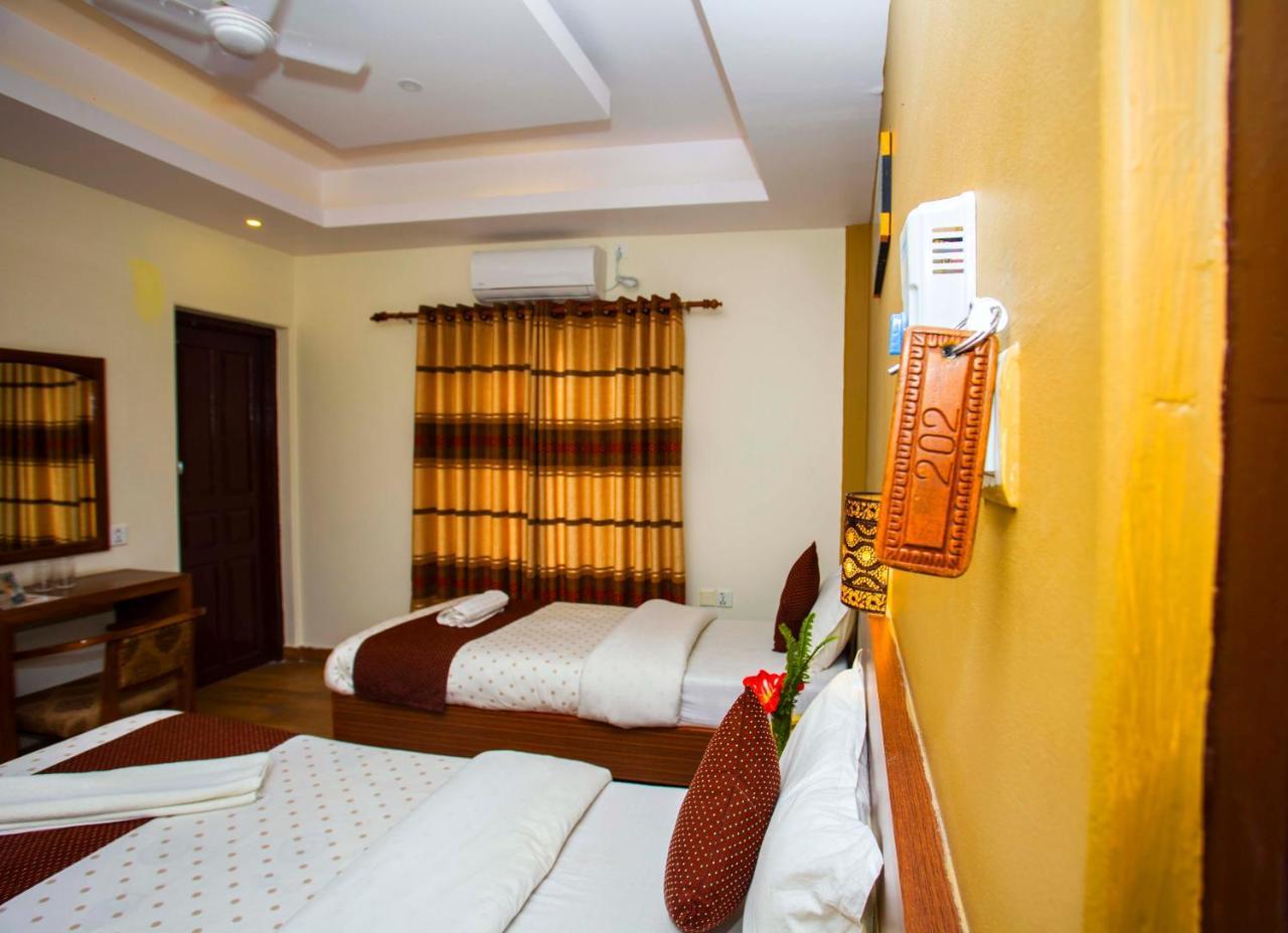 Hotel Trip Pokhara Zewnętrze zdjęcie