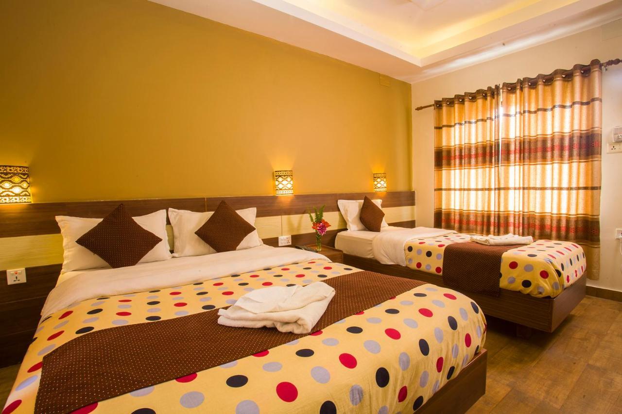Hotel Trip Pokhara Zewnętrze zdjęcie
